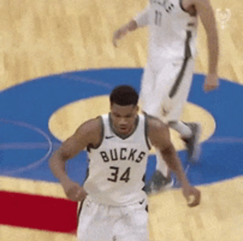 :giannis-antetokounmpo-sit: