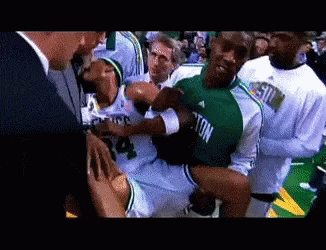 :paul-pierce-injury: