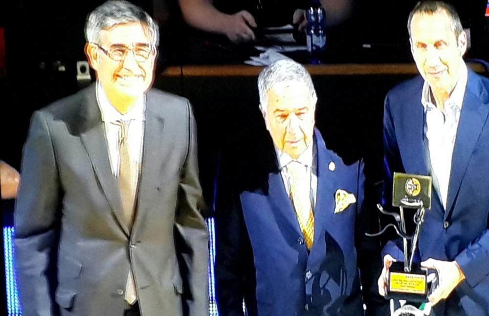 2016-10-04 21.20.06.jpg