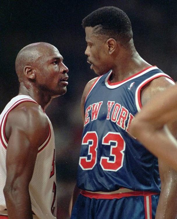 michael-jordan-stare-patrick-ewing.jpg