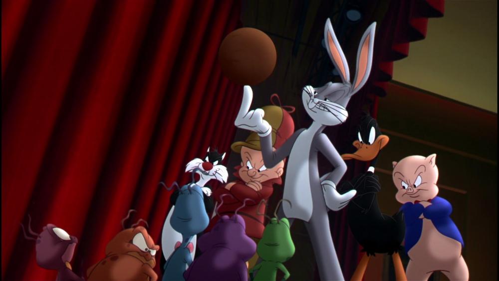 Space-jam-disneyscreencaps.com-2256.thumb.jpg.193a8587768215121bf0b924df23504d.jpg