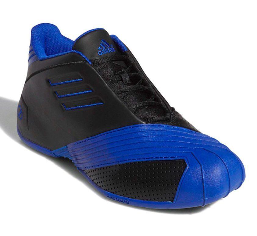 Выход кроссовок Adidas TMAC 1 состоится уже 1 марта. 