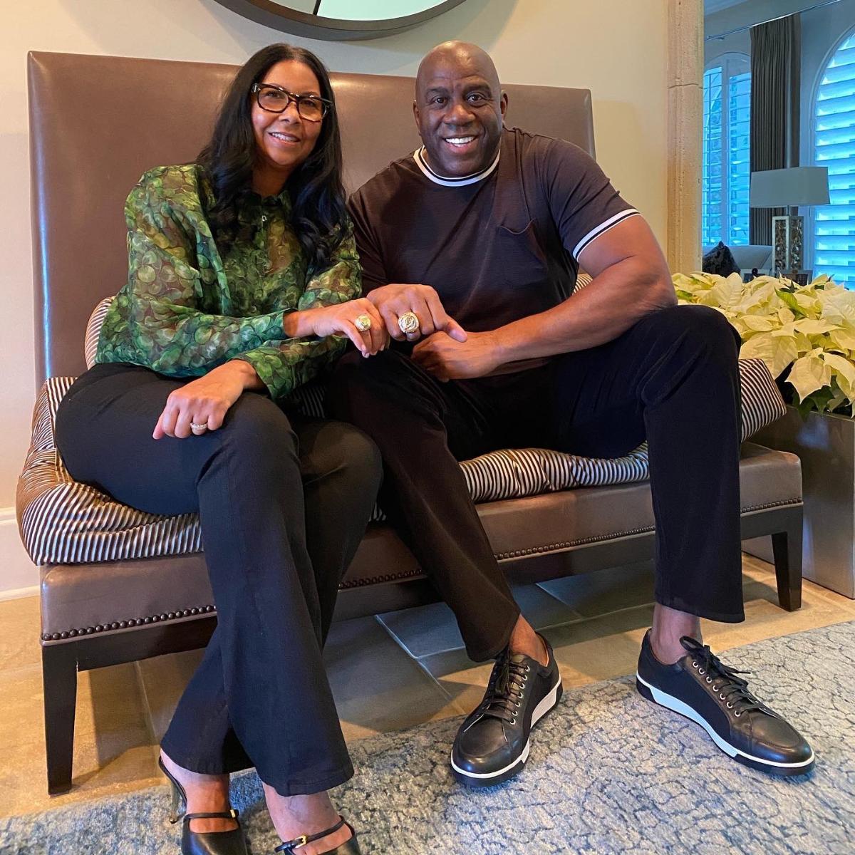 Мэджик Джонсон: мне стыдно за "Лейкерс" - Чемпионат