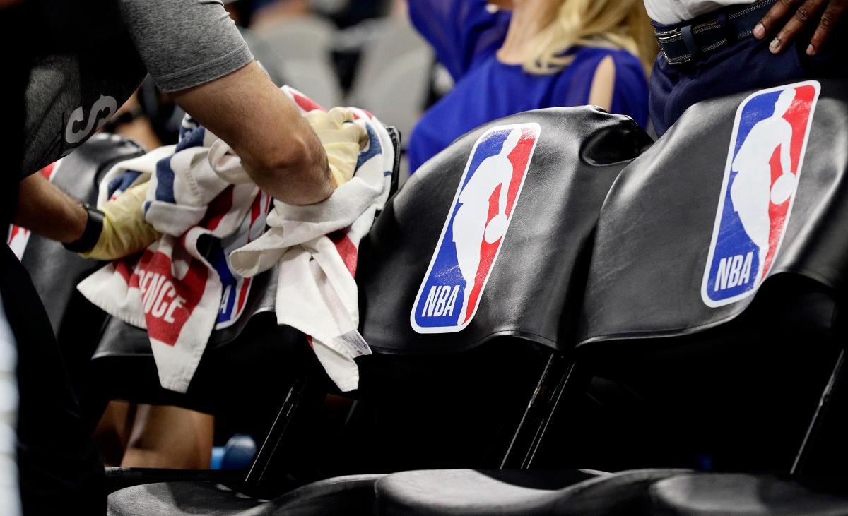 Переговоры о создании 18-го места в составах команд НБА зашли в тупик