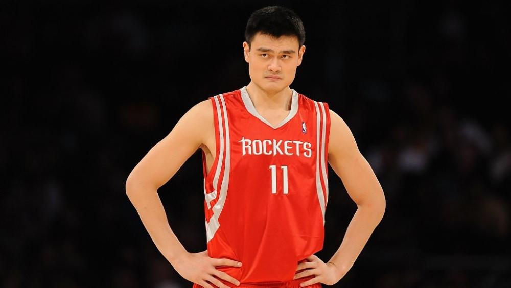 822496597_yaoming.thumb.jpg.9bb3c2b0348d9d35d4ccda921201e2b8.jpg
