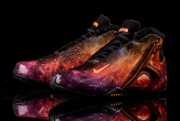 Nike hyperflight top