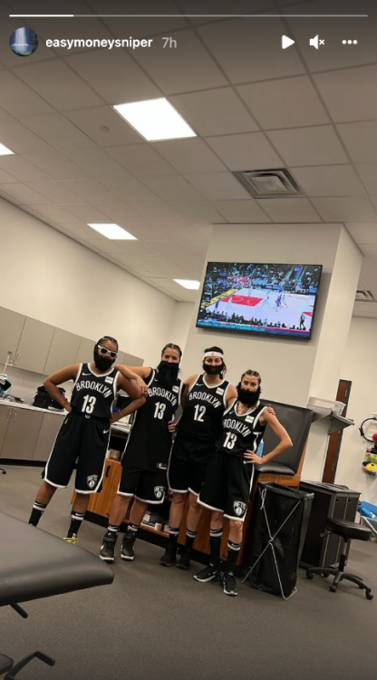 Снимок экрана 2021-11-01 в 17.46.28.png