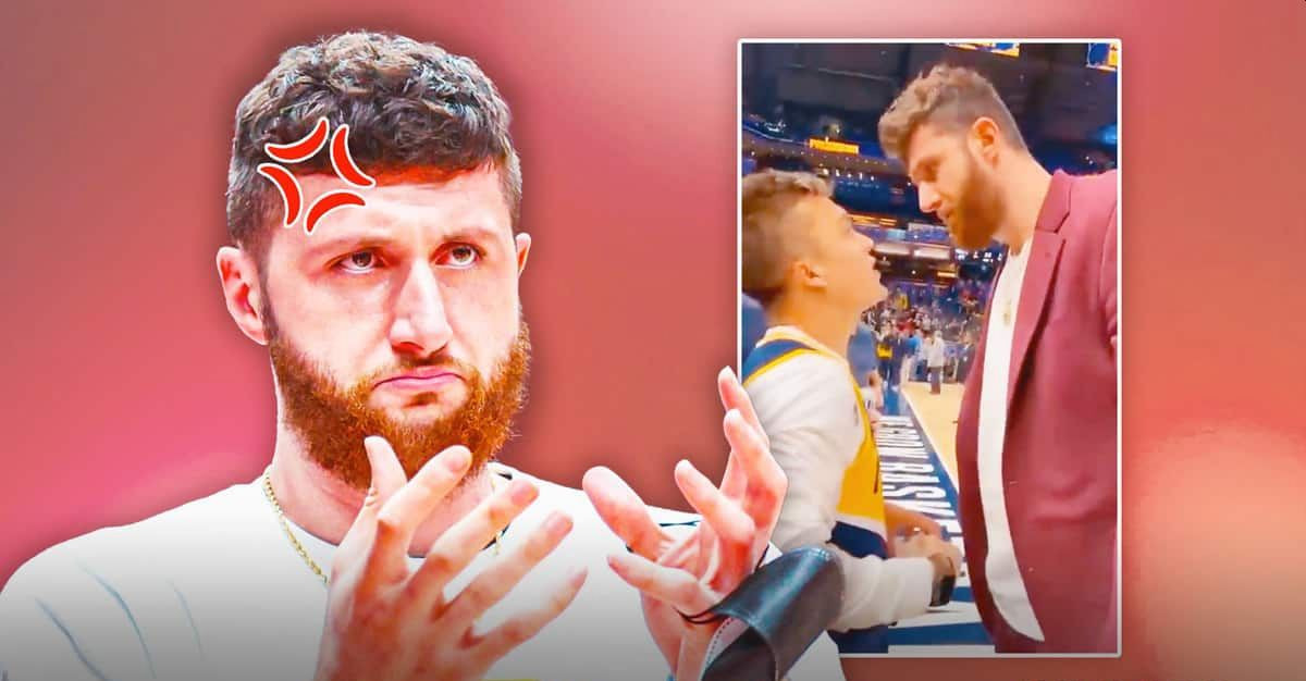 Юсуф Нуркич взял из рук болельщика телефон и бросил его в сторону НБА Баскетбол на Slamdunk