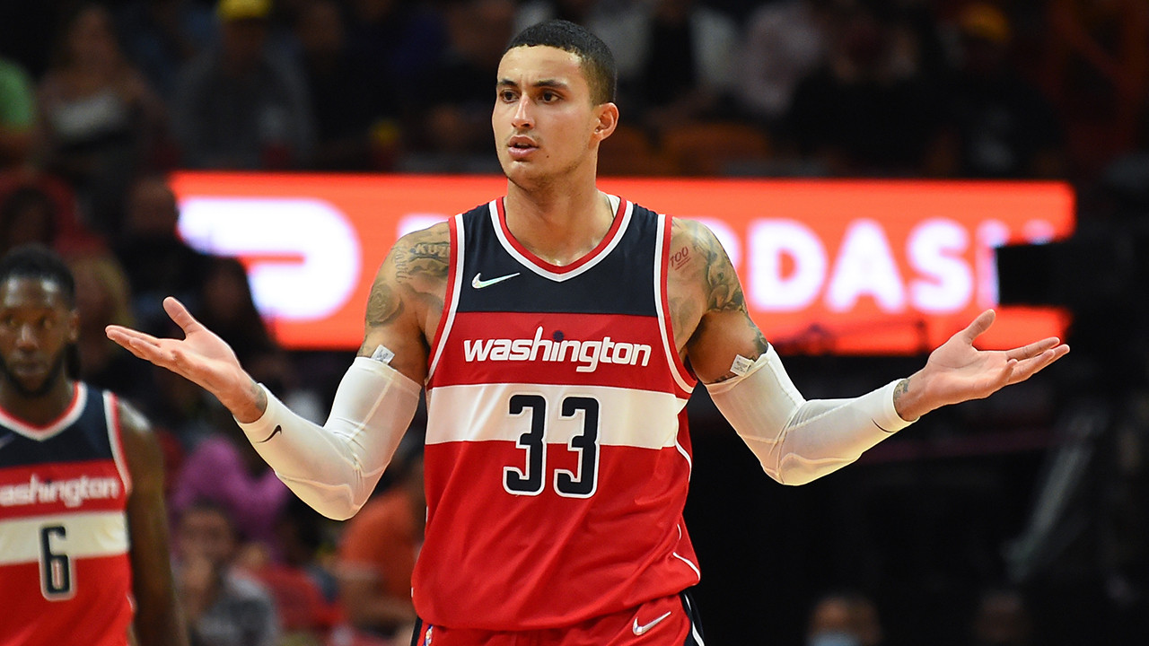 Kyle Kuzma outfit