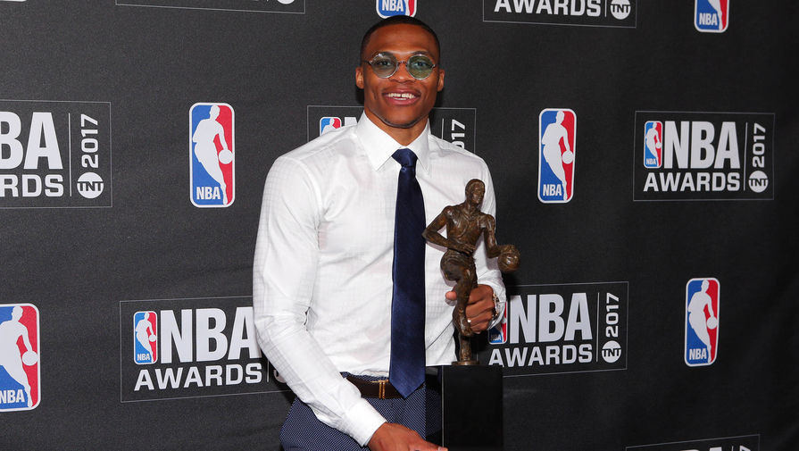 2017-06-27T034822Z_1954154644_NOCID_RTRMADP_3_NBA-AWARDS-SHOW-pic905-895x505-54614.jpg.a78c157d4f83ea5d8a03406778cb8d20.jpg