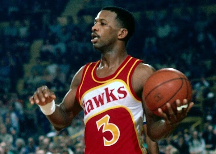 eddie-johnson.jpg.4cf074919d92c2e6fa97bf9ae3f22125.jpg