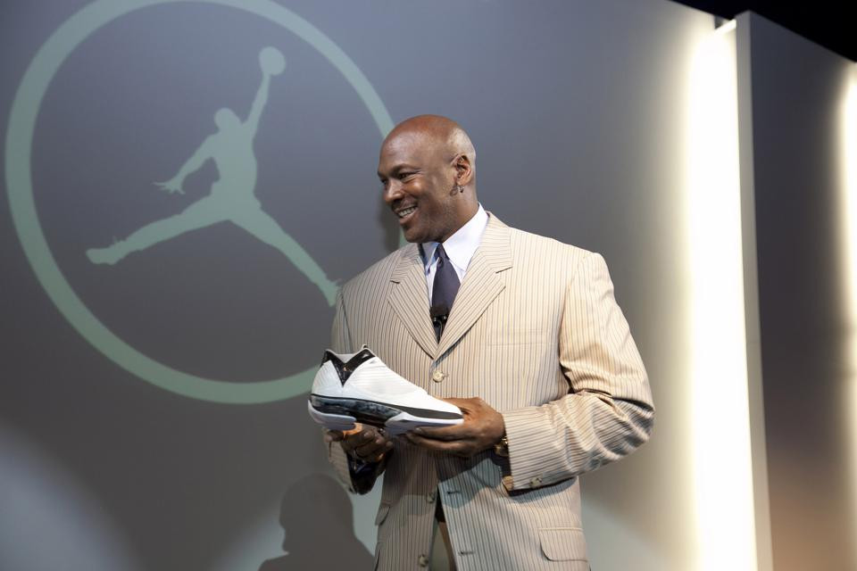 Майкл Джордан за 2022 год получил 256,1 млн долларов по контракту с Nike