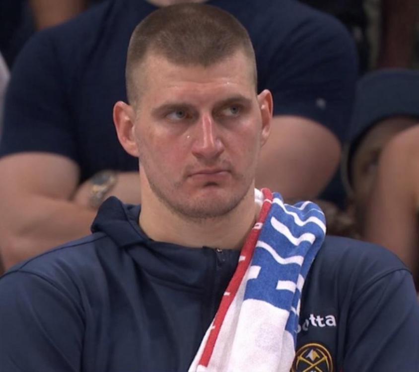 что с ебалом.jpg