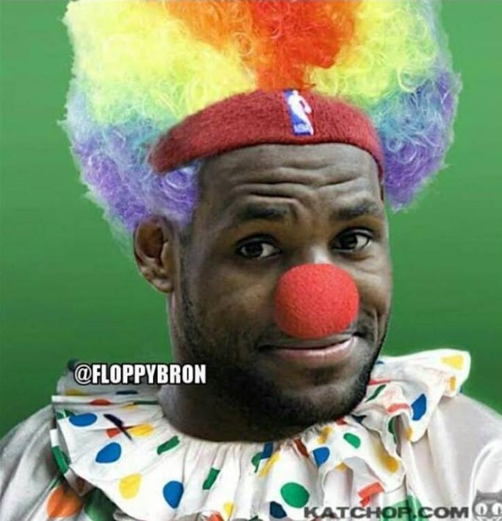 lebronclown.thumb.jpg.0664640f6e263ac5bb5f7d6d16643990.jpg