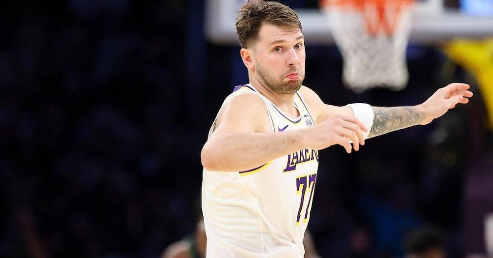 Дончич не вернется к матчу с «Бостоном», участие Леброна Джеймса под вопросом