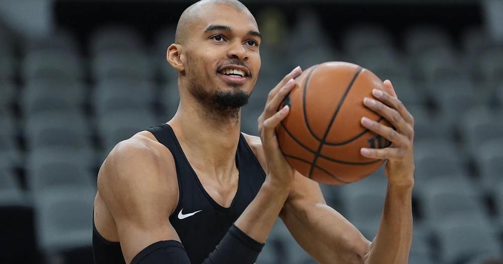 Роберт Орри: «Вембаньяма не входит в мой топ-5 в гонке за MVP. Мы слишком рано пытаемся короновать его как следующую большую звезду»